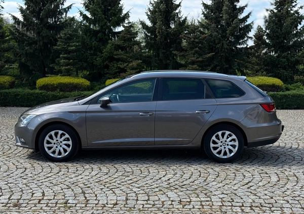 Seat Leon cena 39900 przebieg: 231500, rok produkcji 2016 z Legnica małe 232